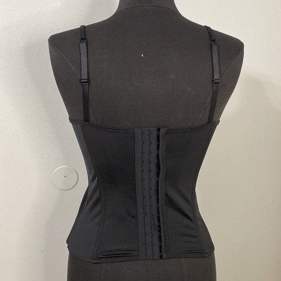 Hot Topic black corset - Picture 6 of 8